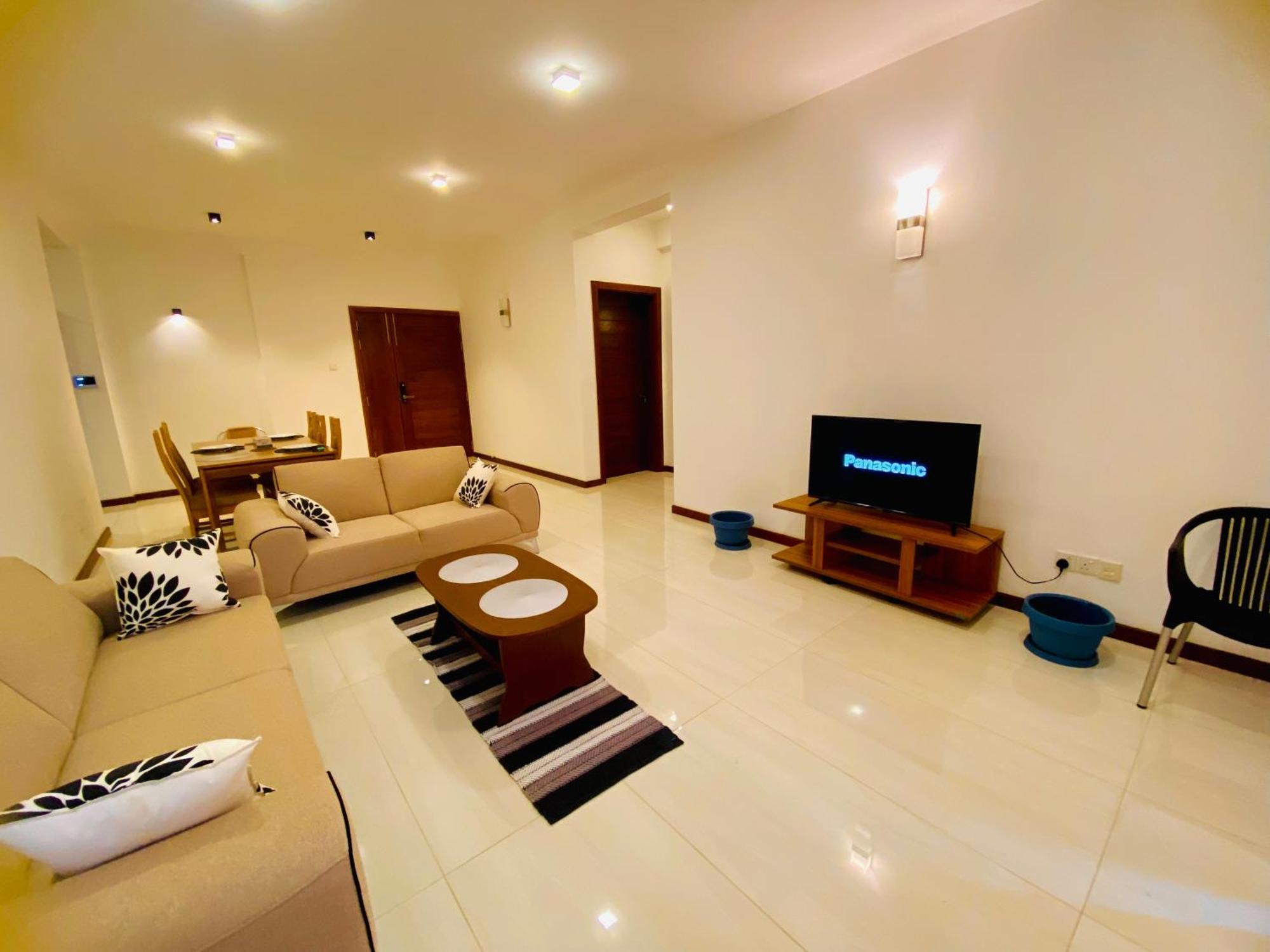 'Kandy Lake Round Apartment Экстерьер фото