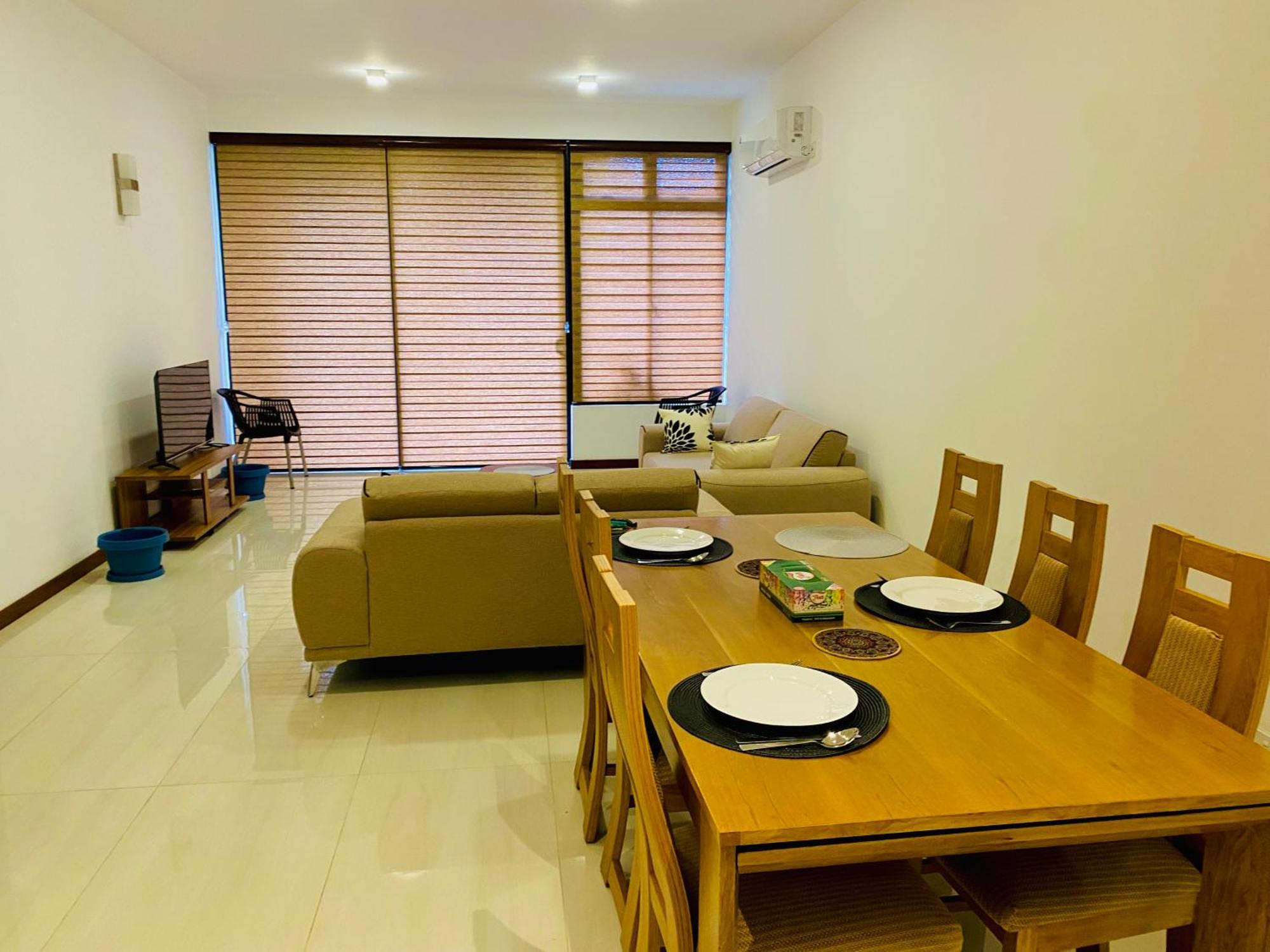 'Kandy Lake Round Apartment Экстерьер фото